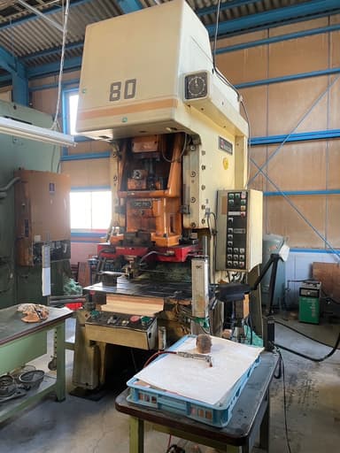 アマダ AMADA プレス機 80ton