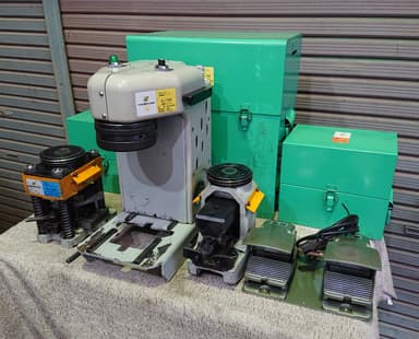 亀倉★マルチアングル加工機★カリブジュニア★ ★油圧ユニット KJ-75R★ダイセット2個 KJ-75VD